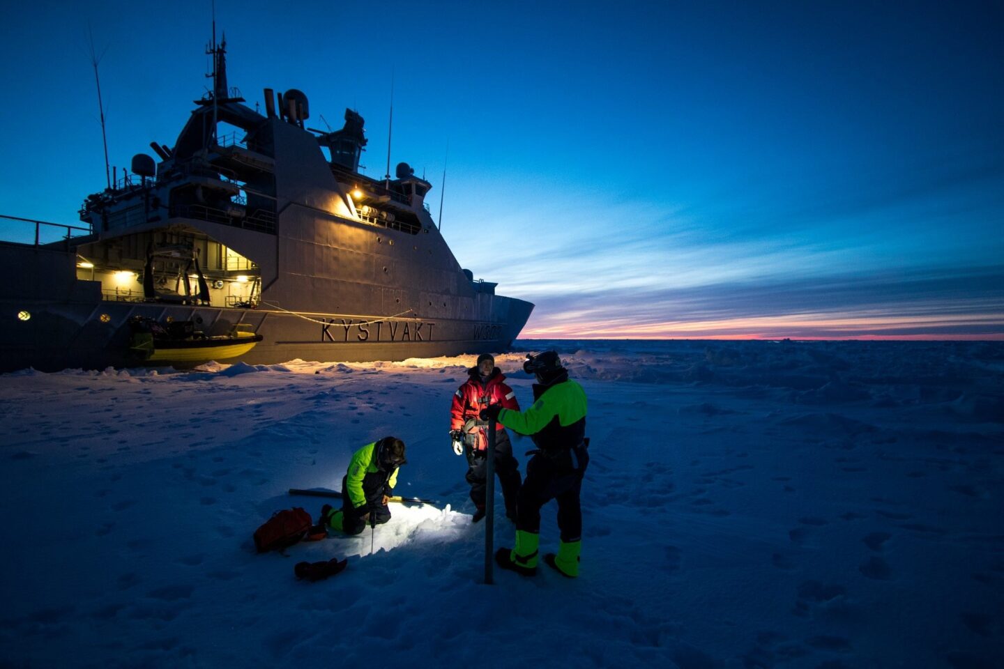 Photo of KV Svalbard in the Arctic, equipped by Vestdavit