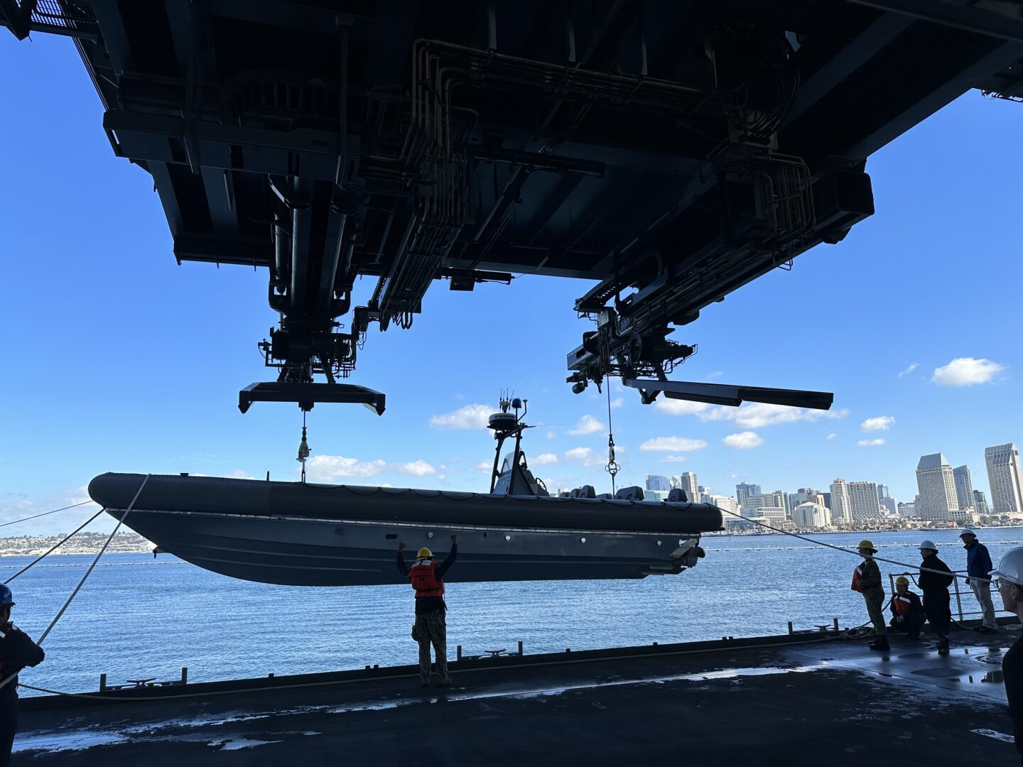 Photo of vessel crew conducting traning on davit system from Vestdavit